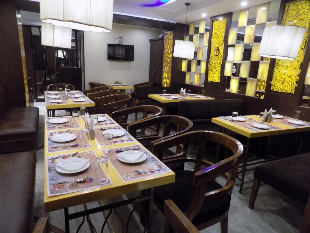 Hotel Golden Palace Калькутта Экстерьер фото