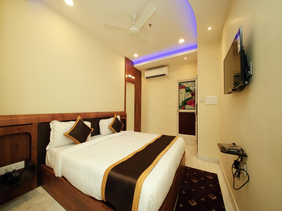 Hotel Golden Palace Калькутта Экстерьер фото